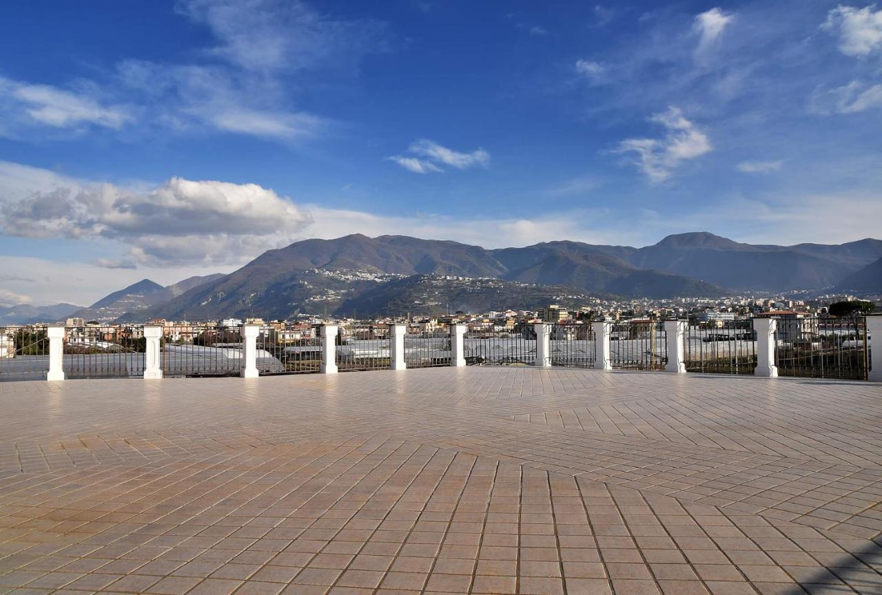B&B Le Cycas Castellammare di Stabia Exterior foto